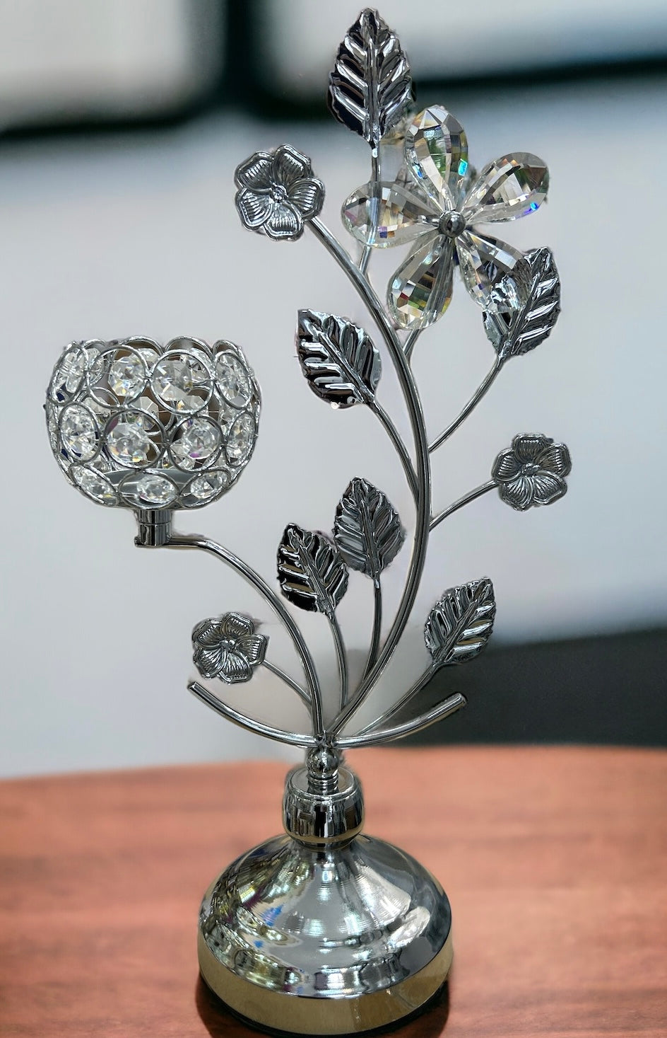 Beautiful Flower Crystal Candle Holders In Gold & Silver